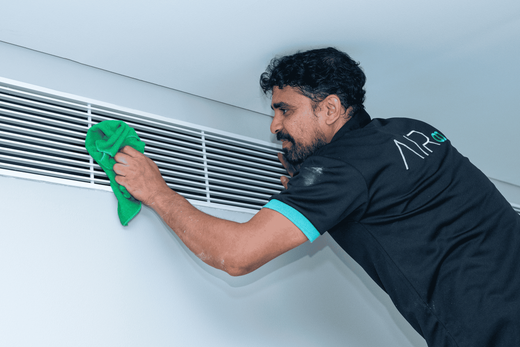 Dangers of Mould in Your Air Conditioner